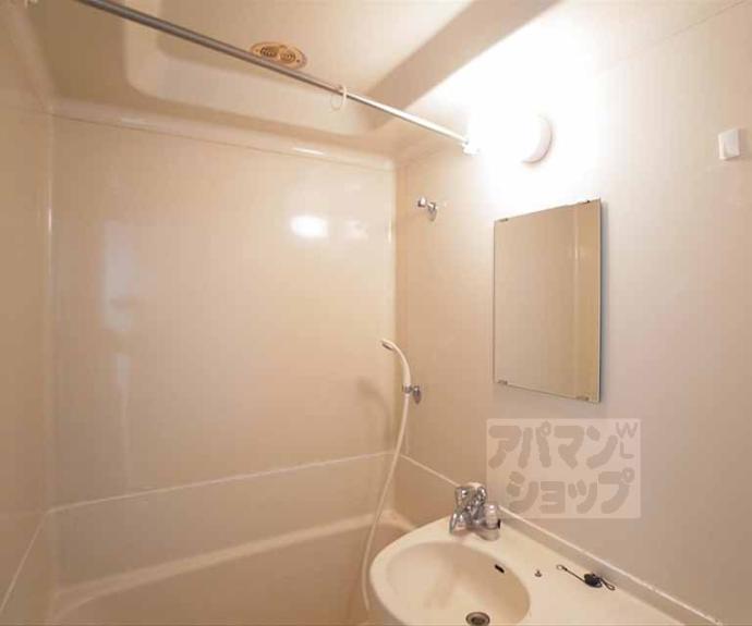 【フェリセ　カサ】間取