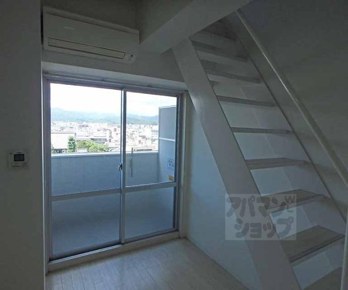 【Ｙ’ｓＦｌａｔｓ西陣】間取