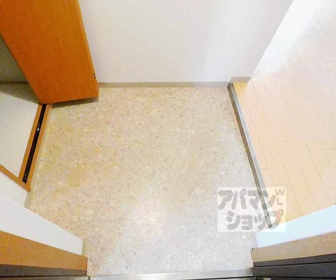 【カリヨン出町】間取