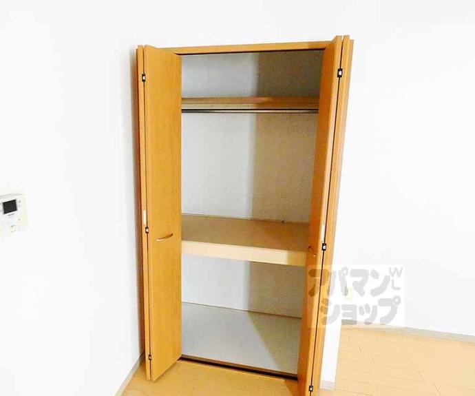 【カリヨン出町】間取