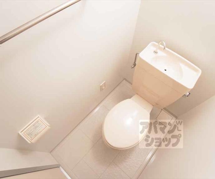 【エスメラルダ北白川】間取