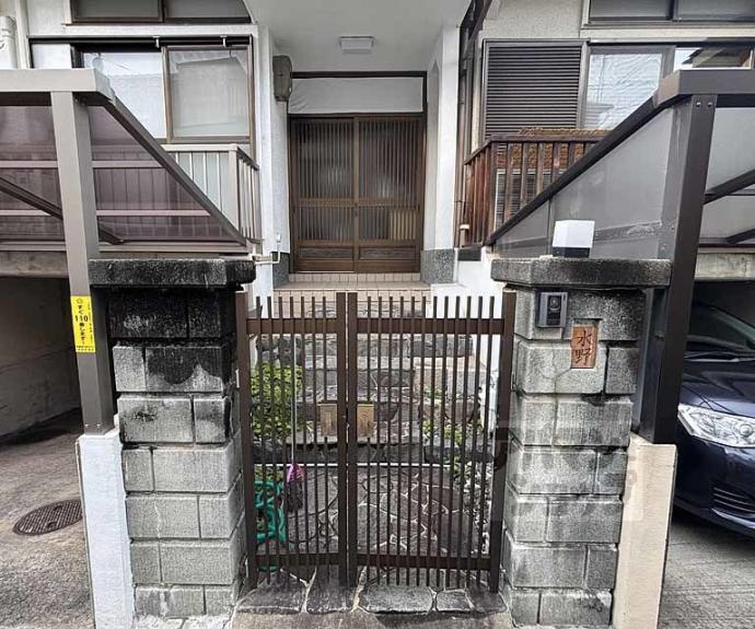 【上京区鶴山町2-52貸家】間取