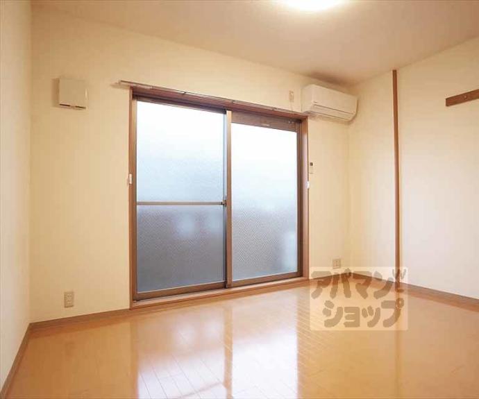 【シャルルーズ】間取