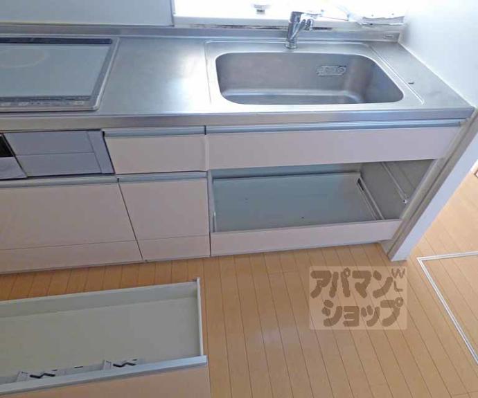 【スクワール北山】間取