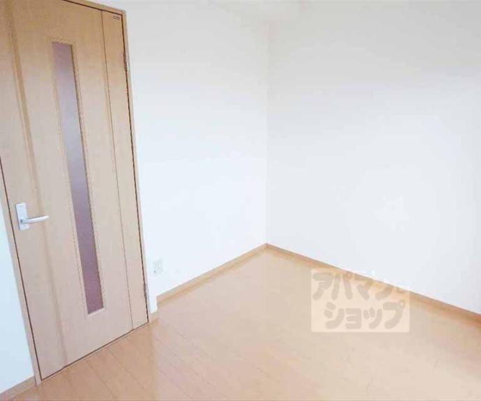 【グランドパレス吉田近衛】間取