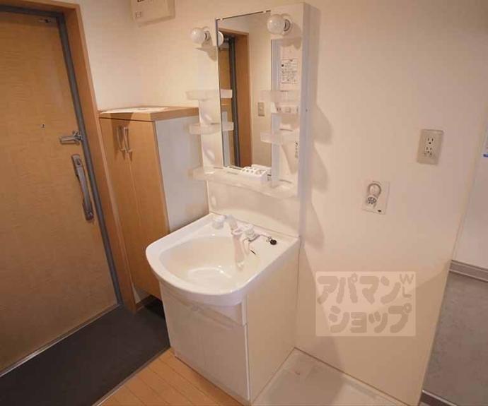 【グランドパレス吉田近衛】間取