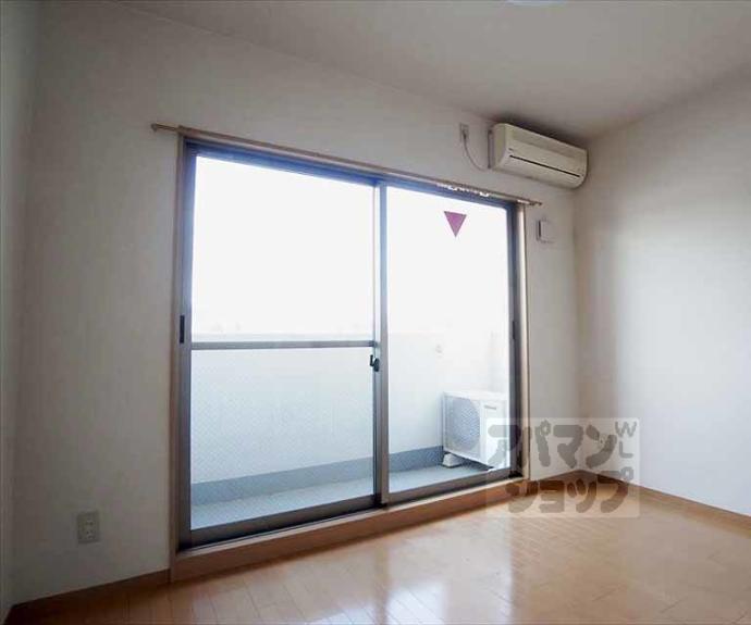 【グランドパレス吉田近衛】間取