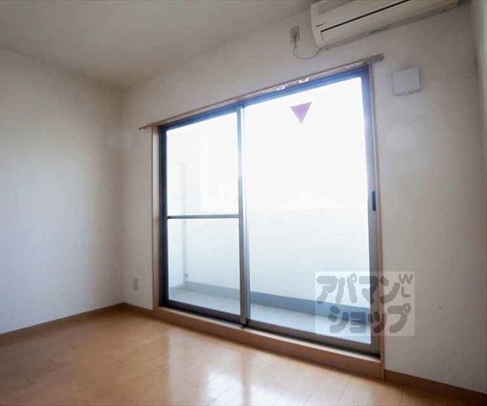 【グランドパレス吉田近衛】間取