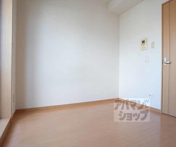 【グランドパレス吉田近衛】間取