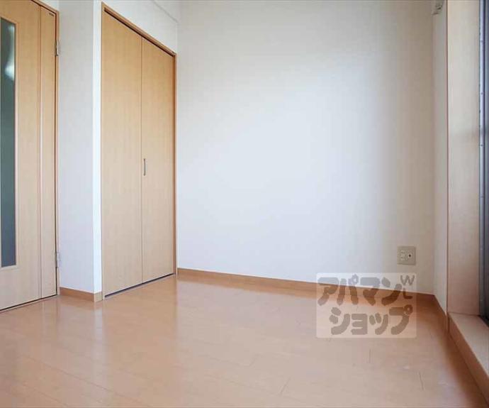 【グランドパレス吉田近衛】間取