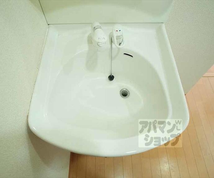 【グランドパレス吉田近衛】間取