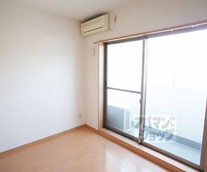 【グランドパレス吉田近衛】間取