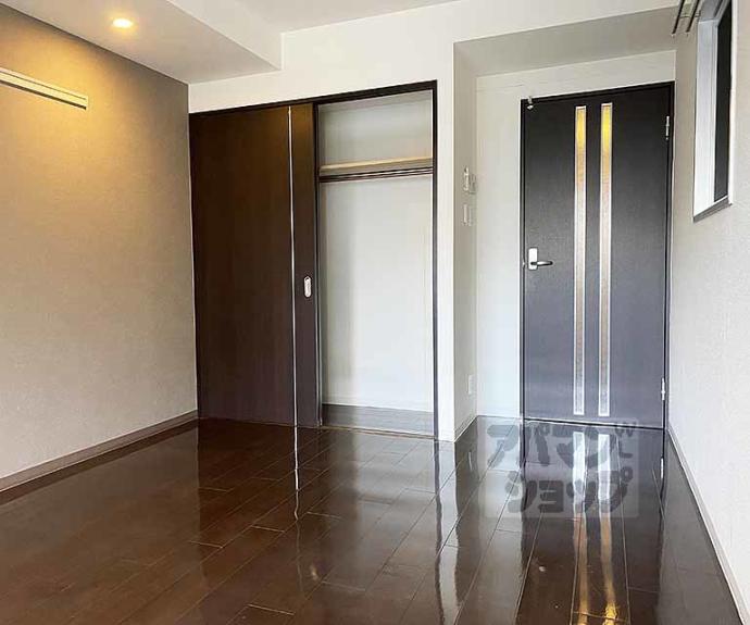 【グランコスモ今出川】間取