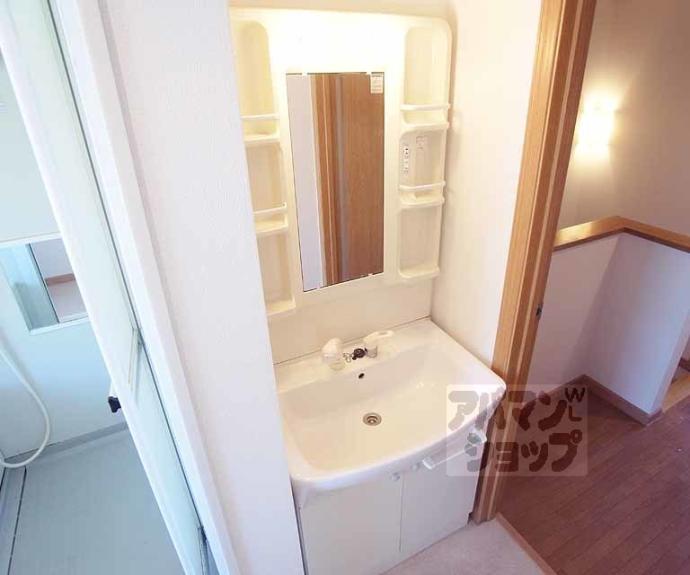 【ＬＡＮＤ　ＰＡＲＫ　横大路】間取