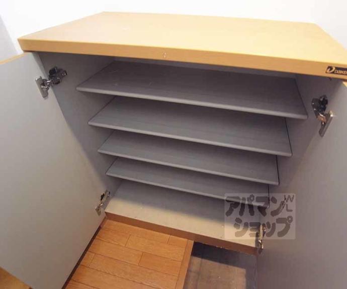 【ＬＡＮＤ　ＰＡＲＫ　横大路】間取