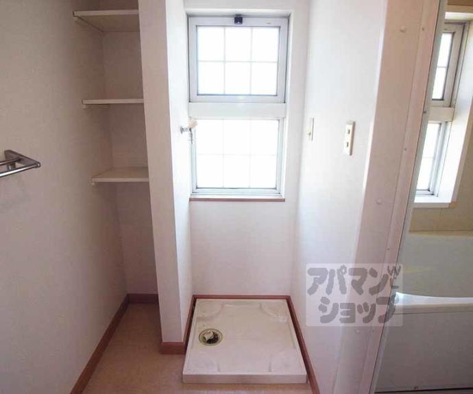 【ＬＡＮＤ　ＰＡＲＫ　横大路】間取