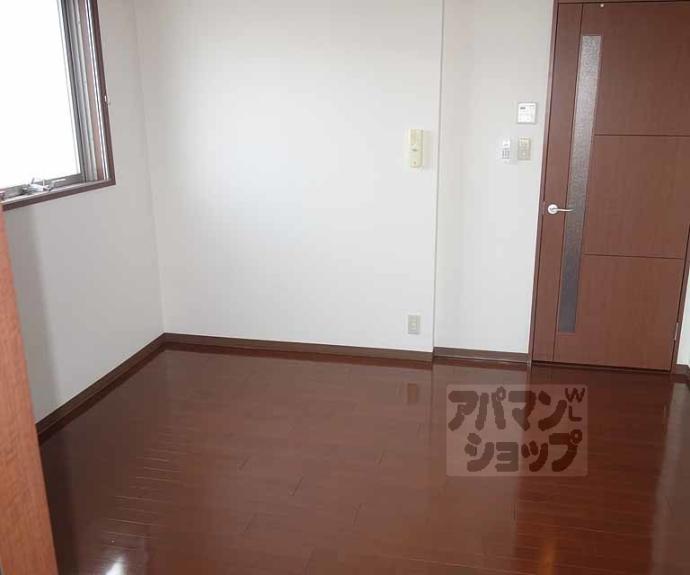 【観喜寺町マンション】間取