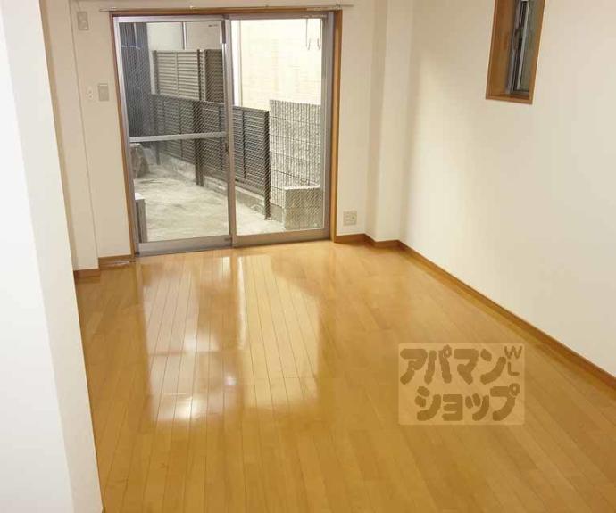 【マンショントシェイレイ】間取