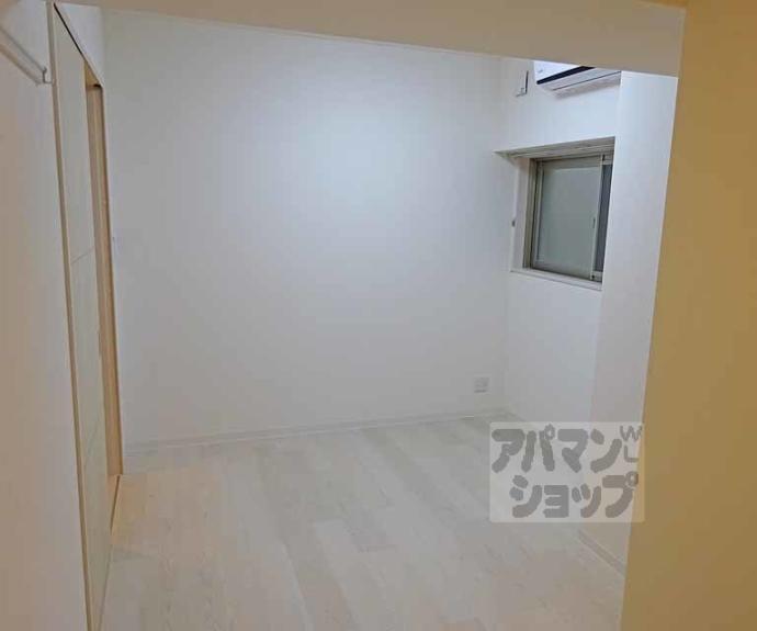 【フェリシア御所南】間取