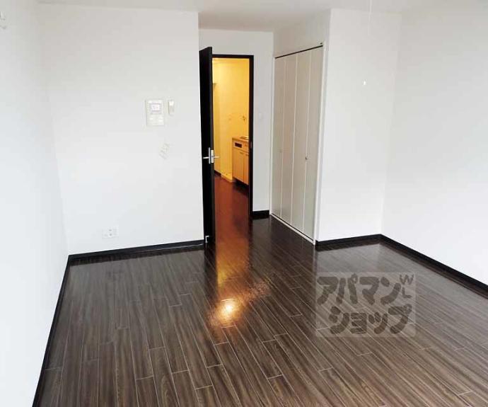 【メディナ丹波口】間取