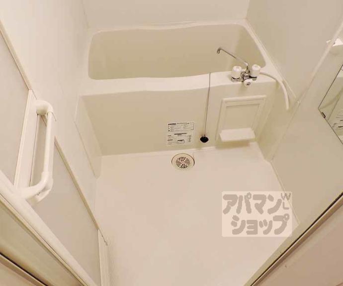 【メディナ丹波口】間取