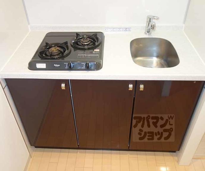 【カスタリア京都西大路】間取