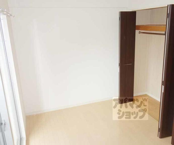 【カスタリア京都西大路】間取