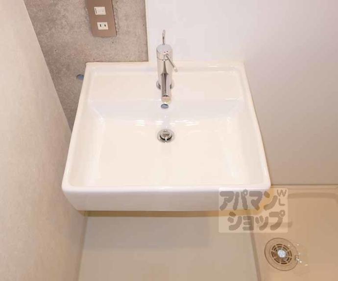 【モノコモド御前Ｂ棟】間取