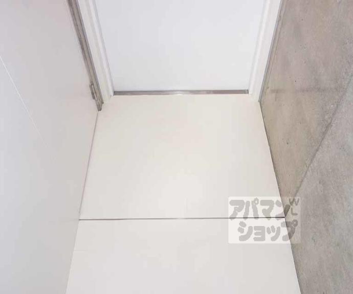 【モノコモド御前Ｂ棟】間取