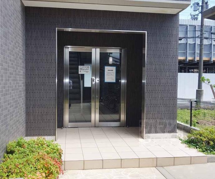 【ノイ ブルーメ桂川】間取