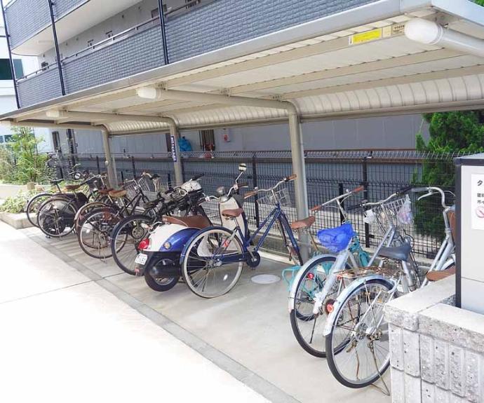 【ノイ ブルーメ桂川】間取