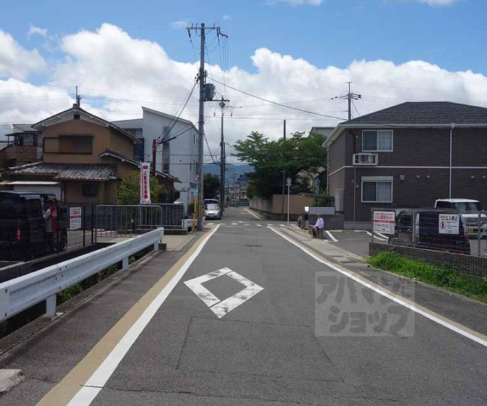 【ノイ ブルーメ桂川】間取