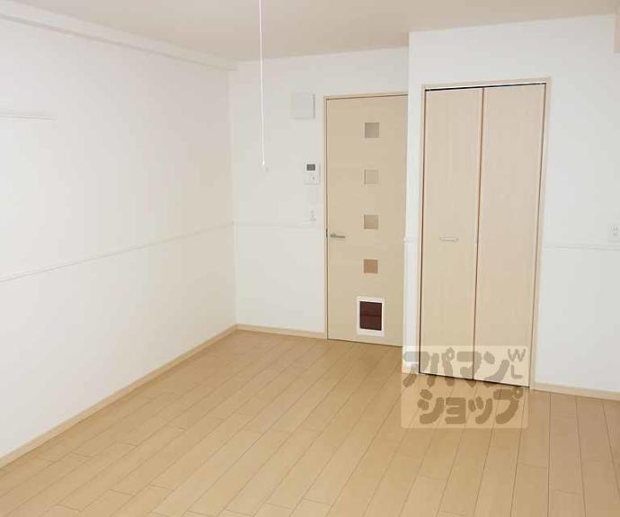 【ノイ ブルーメ桂川】間取