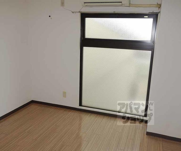 【エクセルワンズ八条】間取