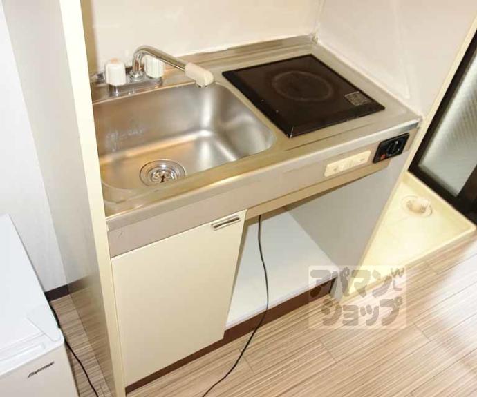 【エクセルワンズ八条】間取