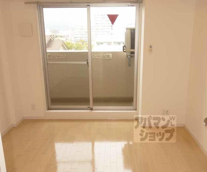 【KDXレジデンス西大路】間取