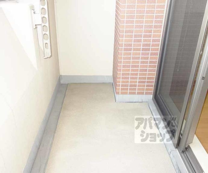 【パインフィールド洛東】間取