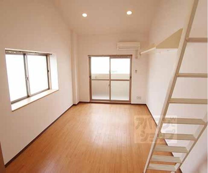 【メゾン・リズミィ】間取