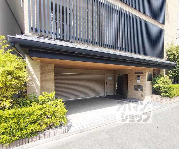 【シュシュパルク六条院】間取