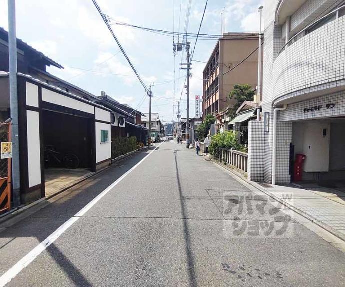 【シュシュパルク六条院】間取