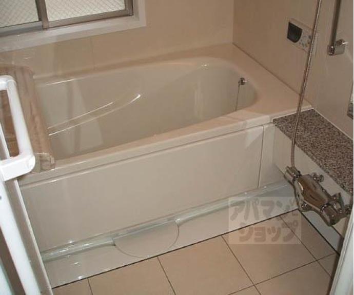 【シュシュパルク六条院】間取