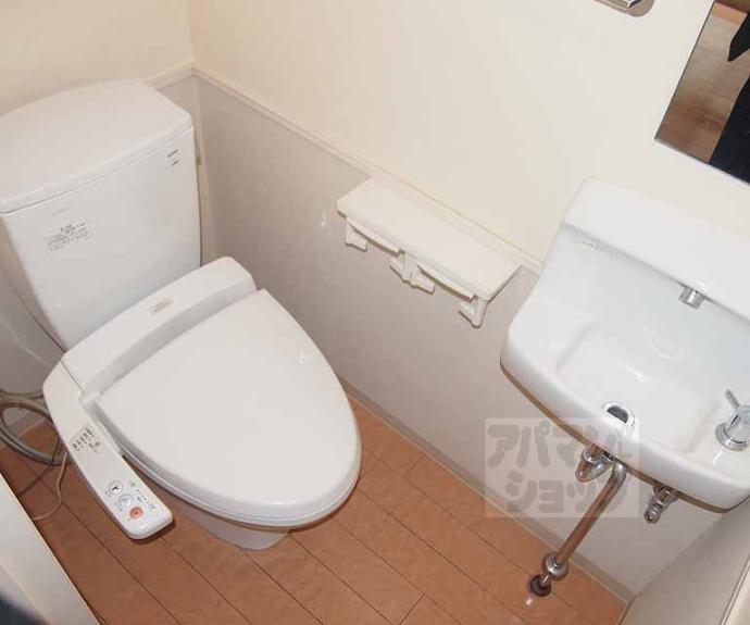 【シュシュパルク六条院】間取