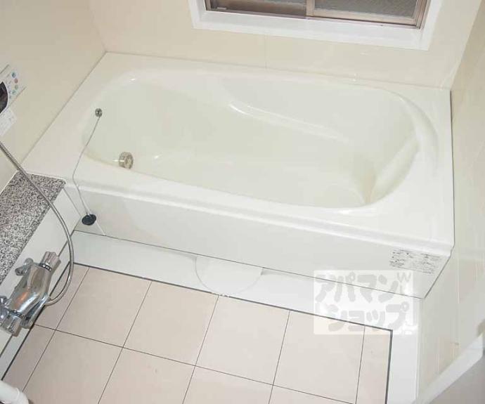 【シュシュパルク六条院】間取