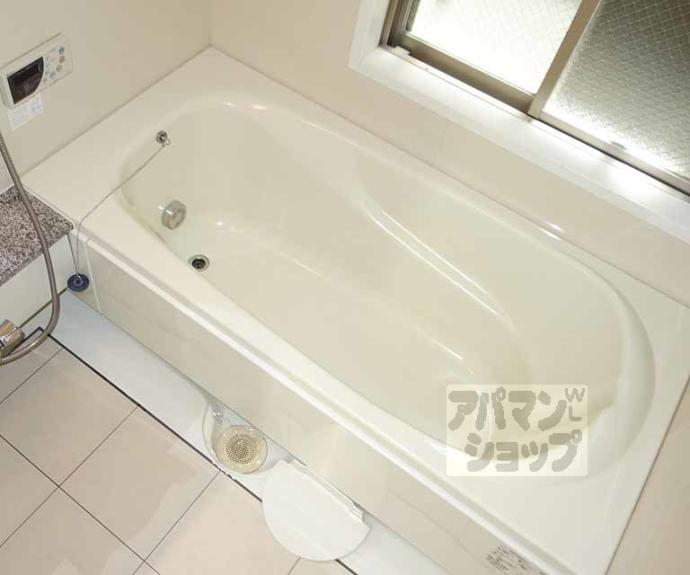 【シュシュパルク六条院】間取