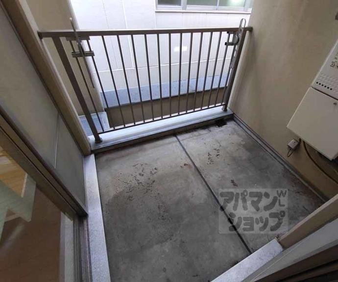 【シュシュパルク六条院】間取