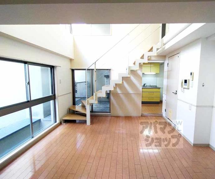 【シュシュパルク六条院】間取