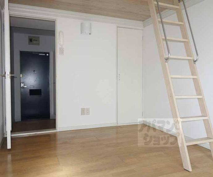 【Ｋｏｚｙ３番館】間取