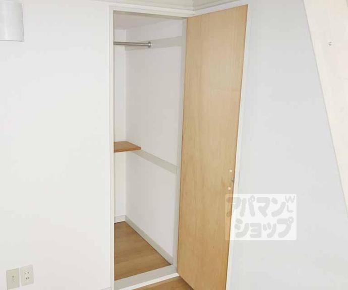 【Ｋｏｚｙ３番館】間取