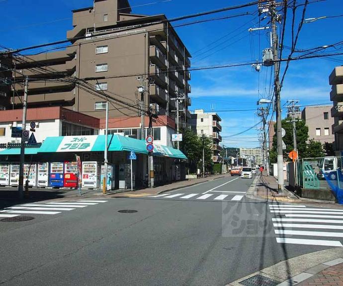 【カーサエスト札の辻】間取