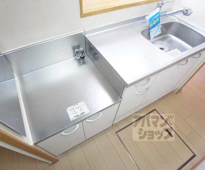 【ＳＰＲＩＮＧ　ＣＯＵＲＴ】間取